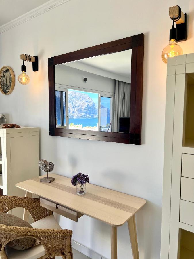 Luxury Penthouse With Breathtaking Views And Huge Private Terraces Apartment Puerto de Santiago  Ngoại thất bức ảnh