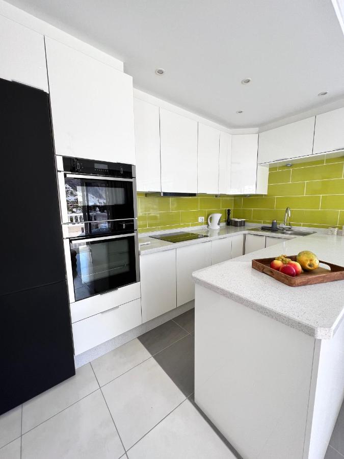 Luxury Penthouse With Breathtaking Views And Huge Private Terraces Apartment Puerto de Santiago  Ngoại thất bức ảnh