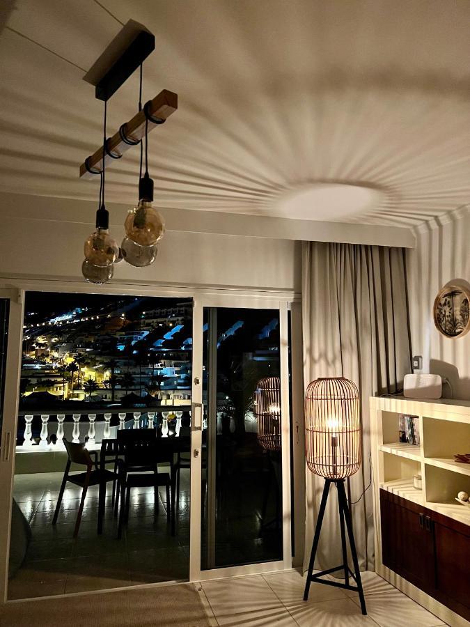 Luxury Penthouse With Breathtaking Views And Huge Private Terraces Apartment Puerto de Santiago  Ngoại thất bức ảnh